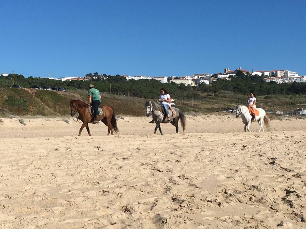 דירות נאזרה Sitio Ocean Views מראה חיצוני תמונה